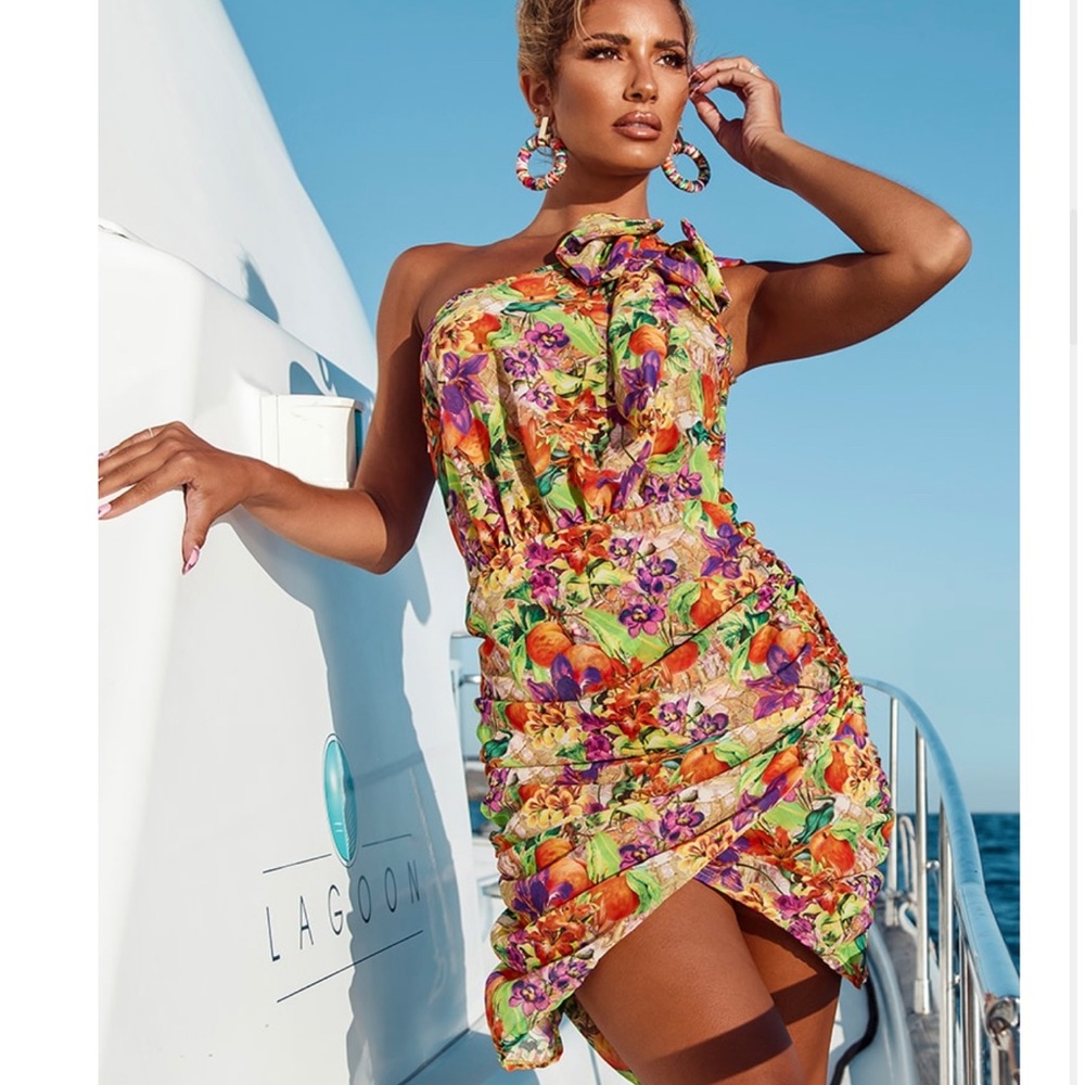 Never worn before - fun colorful dress
